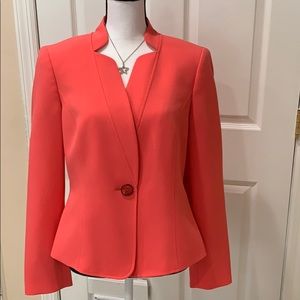 Like new Jones Studio sz 10 coral blazer